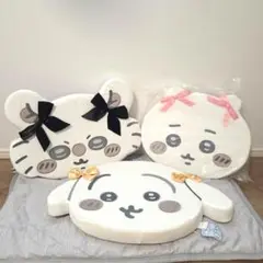 ちいかわ　低反発クッション ちいかわ うさぎ モモンガ