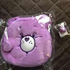 ケアベアポーチとキーホルダー