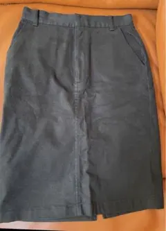 UNIQLO 黒 タイトスカート