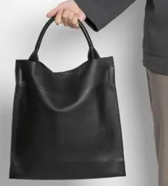 【極美品】Beau're カウレザー ワンハンドル トート　黒のサムネイル