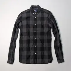 FRED PERRY チェック柄 長袖ボタンダウンシャツ スリムフィット XSのサムネイル