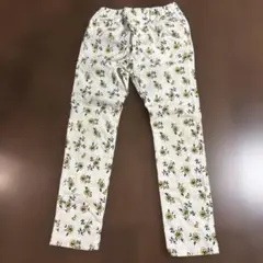 花柄 コットン カジュアルパンツ　サイズ120