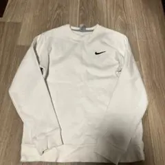 NIKE トレーナーのサムネイル
