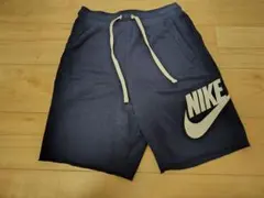 ナイキ　ハーフパンツ