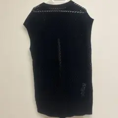 AZUL メッシュ編み ノースリーブニットベスト　ブラック