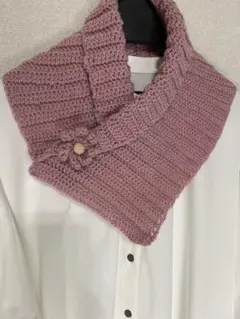 ハンドメイド　ネックウォーマー　スヌード　マフラー　取り外しブローチ付
