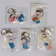 おそ松さん　松犬BIGぬいぐるみと一緒　アクリルキーホルダー　5点セット
