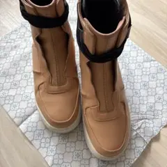 NIKE ハイカットスニーカー　ベージュ24.5cm