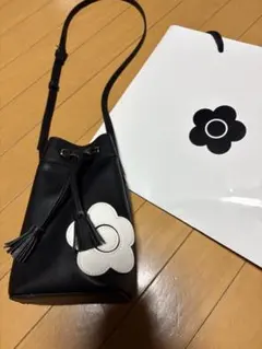 新品同様　MARY QUANT マリークヮント ポシェット　ショルダー　バッグ