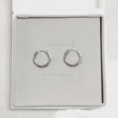 ete フープピアス オリジナルボックス付き - メルカリ