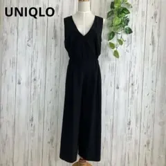 UNIQLO ＊ Vネック サロペット オールインワン（ブラック）