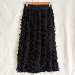 新品タグ付き◆極美品 ポリーヌブロー 花柄立体ジャカードスカート ロング 黒 Mのサムネイル