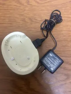 02KYPQA auガラケーA1403KガラケーACアダプタ