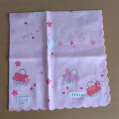 ⭐️新品⭐️　FURLAフルラ　サクラ刺繍ハンカチ 　48cm