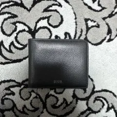 D*8様 Dior ブラック 二つ折り財布早めに売りたいです。