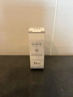 DIOR SNOW エッセンスオブライトマイクロローション10ml