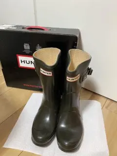 【7/31まで】HUNTER レインブーツ ショート丈 オリーブ UK4のサムネイル