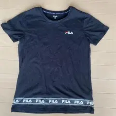 FILA ブラック Tシャツ Mサイズ
