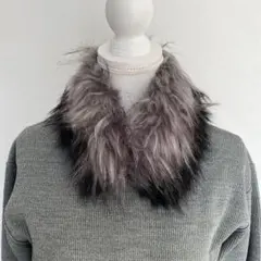 【未使用】フェイクファーティペット　グレー×ブラック　レディース　匿名配送