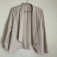 ベージュ テーラードジャケット