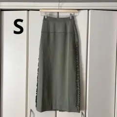 サイドフリルラインスカート