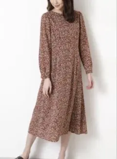 Natural Beauty Basic ストライプフラワープリントワンピース