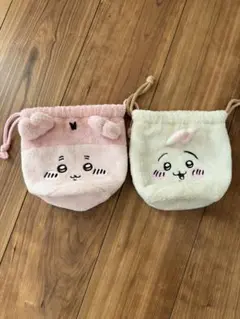 ちいかわ　うさぎ　古本屋　かにちゃん　ポーチ