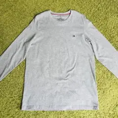 【新品】Tommy Hilfiger グレー ロンT カットソーのサムネイル