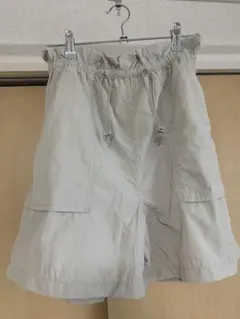 GU ハーフパンツ　ウエストゴム ライトグレー