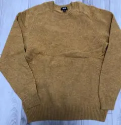 ユニクロ長袖ニットシンプルマスタードイエロー