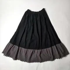 ツハルバイサマンサモスモス 裾スカラップティアードスカート 刺繍入 Fブラック