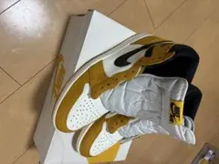 Nike Air Jordan 1 Retro High OG イエローオークル