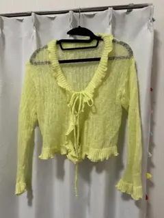 イエロー 黄色　フリル付き　カーディガン　ニット　Y2K 韓国