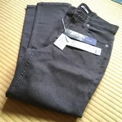 Item thumbnail for item a4c03cac-5c37-48d5-80a1-081185ddc2db