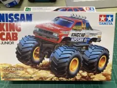 アオシマ 1/24 ダットサン ピックアップ ビッグフット 4WD 昭和レトロ