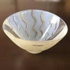 KOSTA BODA青と白の波模様 ガラスボウル