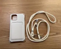 iPhone15用ケース　クリーム色　カードケース&ストラップ付き
