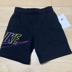 NIKE 黒 ハーフパンツ ロゴ刺繍　（厚手）