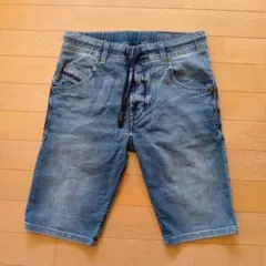 DIESEL デニムショートパンツ ドローストリング付き W26！