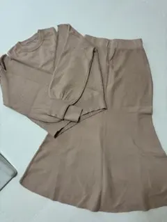 vis オープンショルダー スカートセットアップ