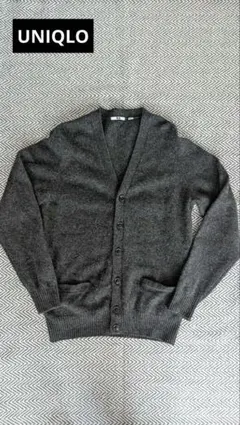 UNIQLO ダークグレー ウール混紡 カーディガン