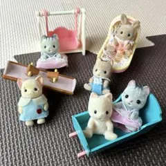 【まとめ売り！】シルバニアファミリー 赤ちゃんハウス 遊具 家具 人形 赤ちゃん