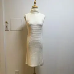ホワイト ニット ノースリーブ ワンピース