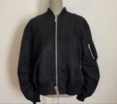 sacai バックプリーツ　ボンバージャケット　ブルゾン　MA-1 黒　M