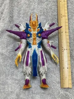 ウルトラ怪獣DX ソフビ グリーザ第三形態 - メルカリ