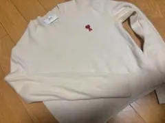 ami paris アイボリー ニットセーター　ロゴ　アミパリ