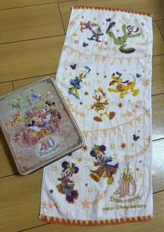 ディズニーランド40周年クッキー缶&フェイスタオル　ミッキーのサムネイル