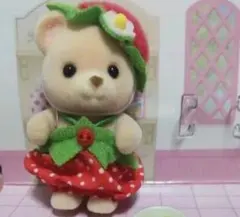 いちごのドレスのクマ人形 シルバニアファミリー