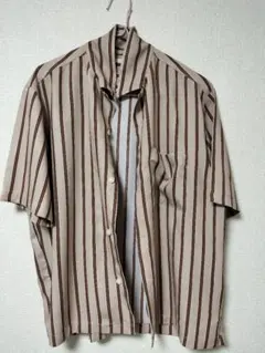 GU ジーユー　オープンカラーシャツ