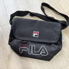 値下げ！【美品】FILA ショルダーバッグ ブラックのサムネイル